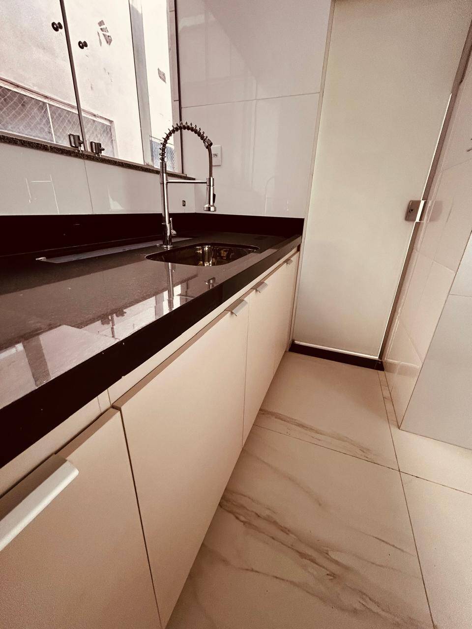 Cobertura à venda com 3 quartos, 235m² - Foto 10