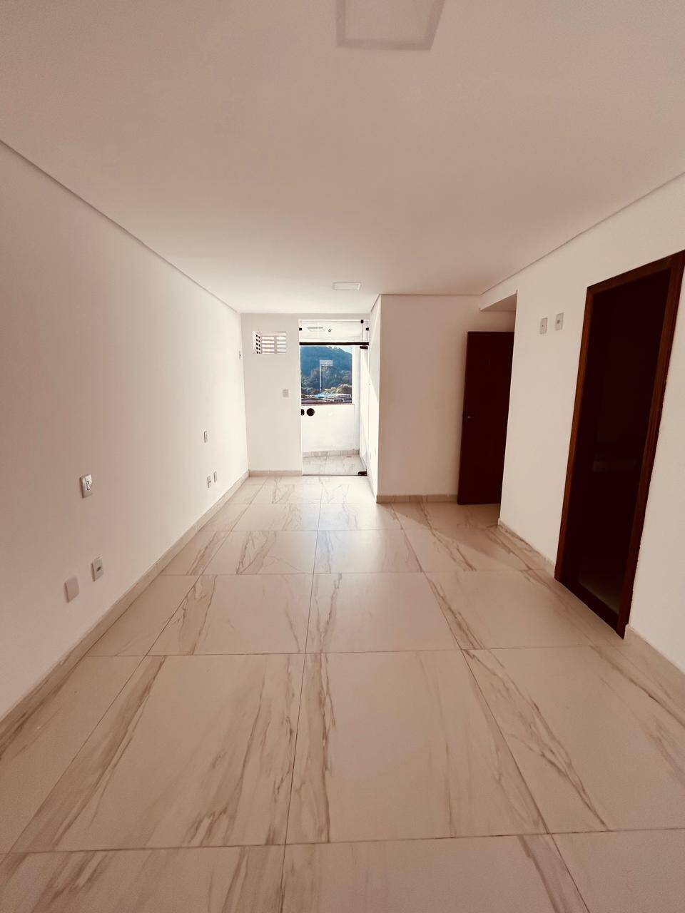 Cobertura à venda com 3 quartos, 235m² - Foto 17