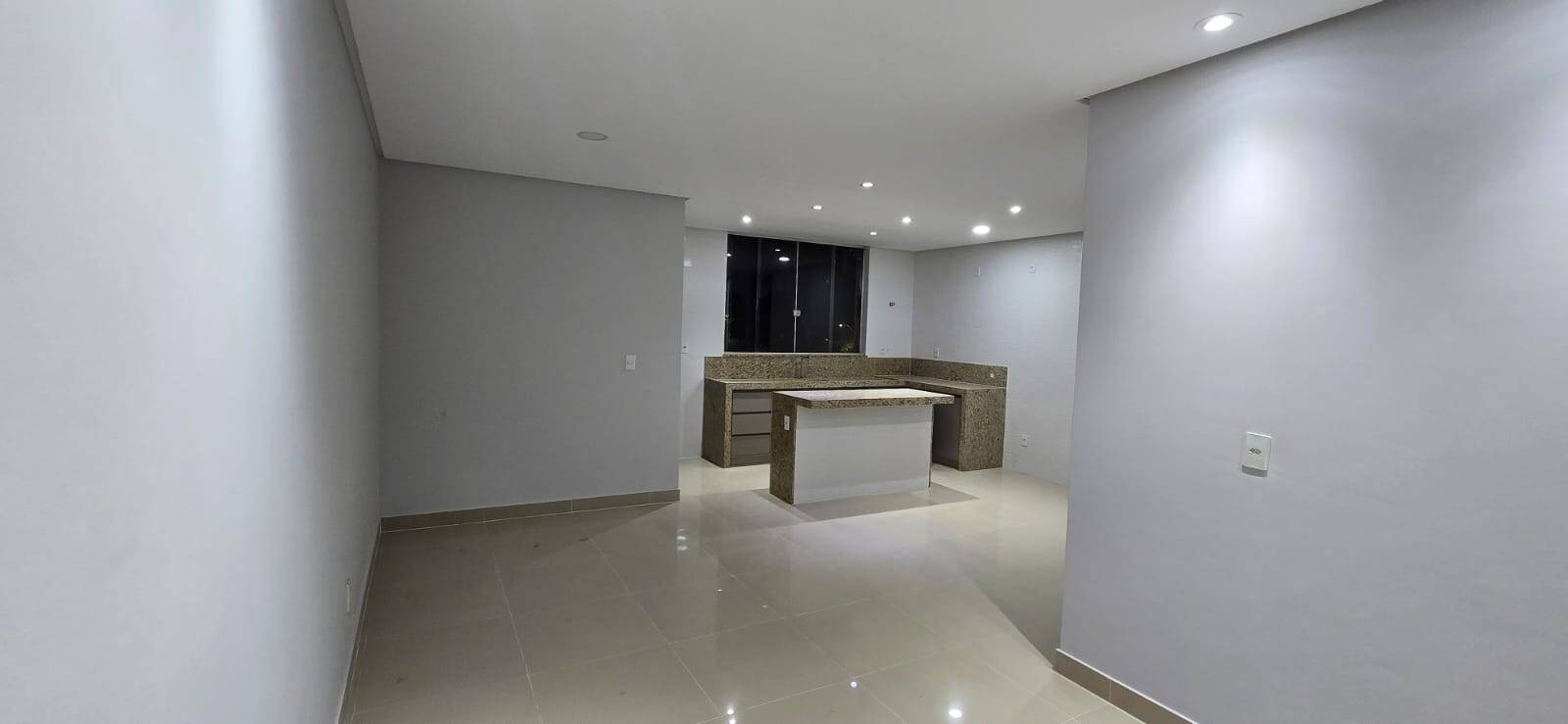 Apartamento para alugar com 3 quartos - Foto 2
