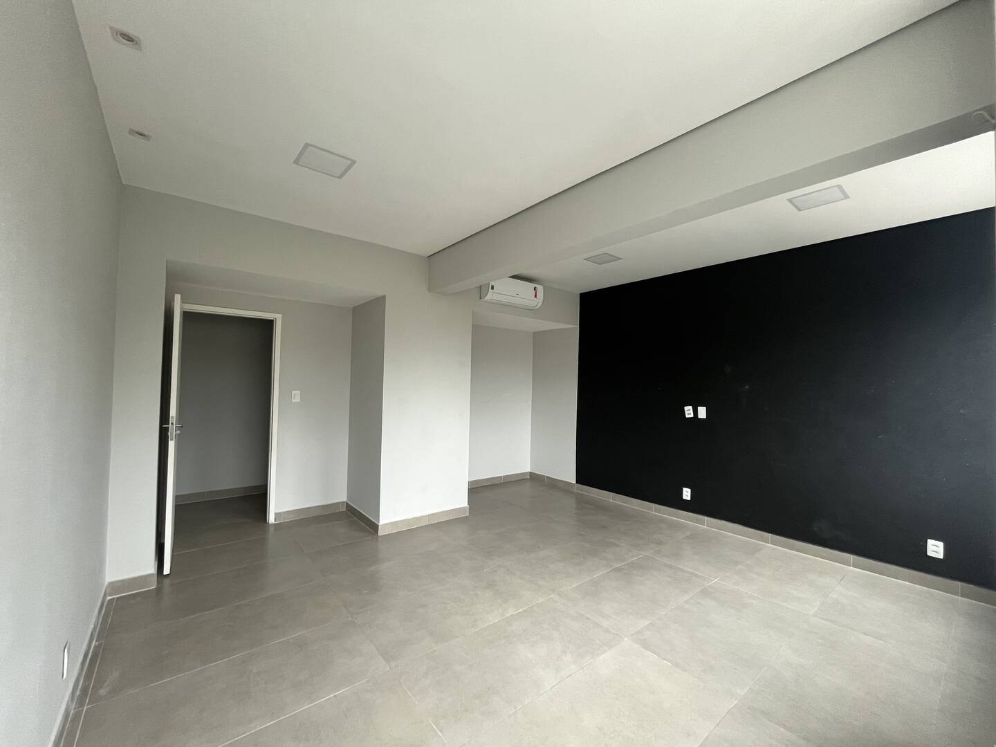 Prédio Inteiro para alugar com 3 quartos, 90m² - Foto 8