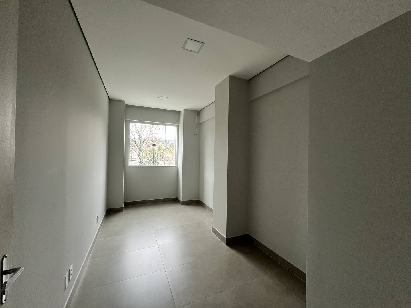 Prédio Inteiro para alugar com 3 quartos, 90m² - Foto 11