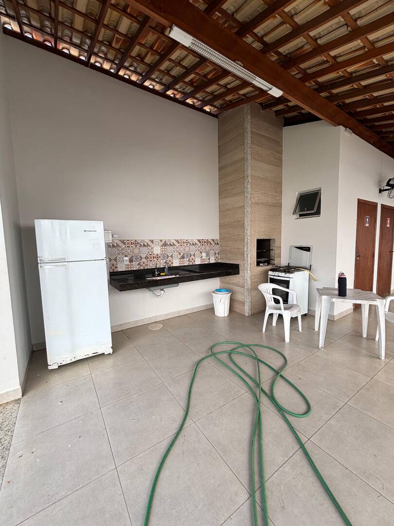 Apartamento para alugar com 2 quartos, 87m² - Foto 9
