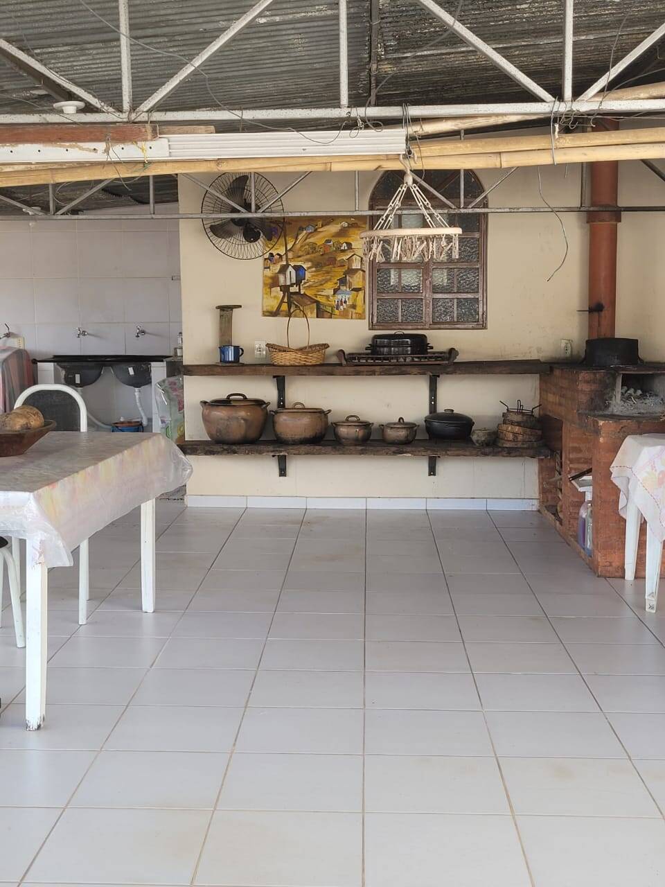 Casa à venda com 3 quartos, 181m² - Foto 3