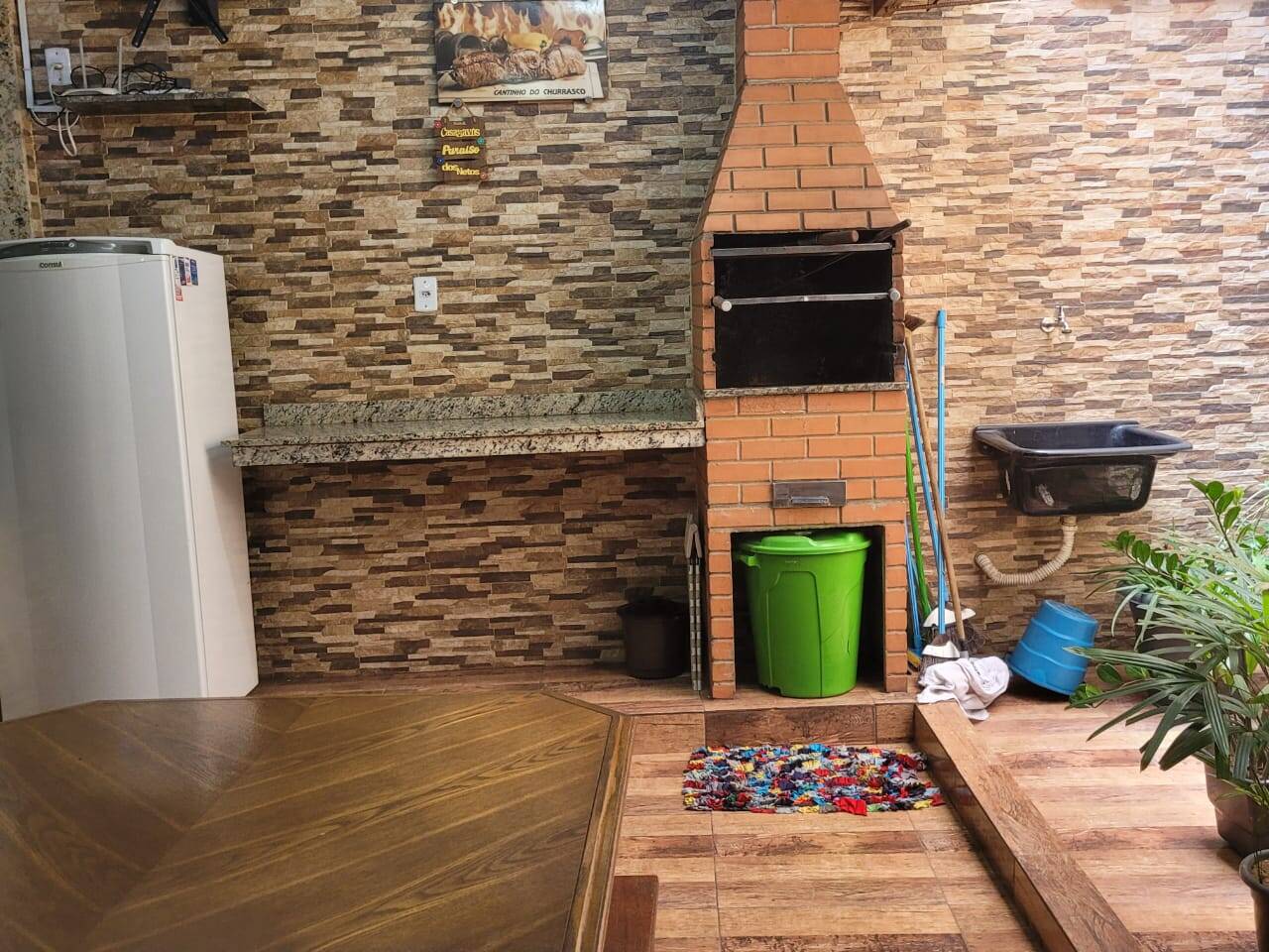 Casa à venda com 3 quartos, 181m² - Foto 6