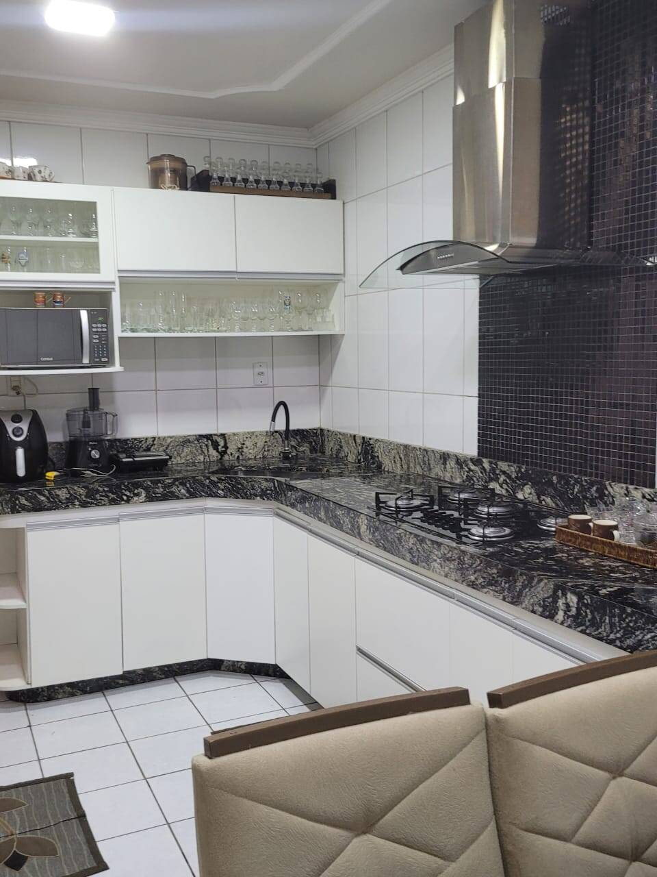 Casa à venda com 3 quartos, 181m² - Foto 7