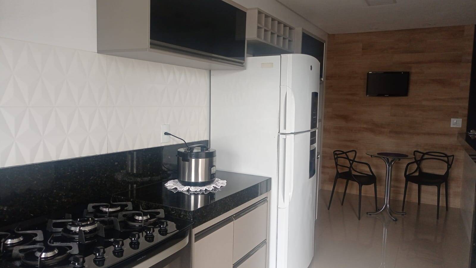 Casa à venda com 5 quartos, 360m² - Foto 11