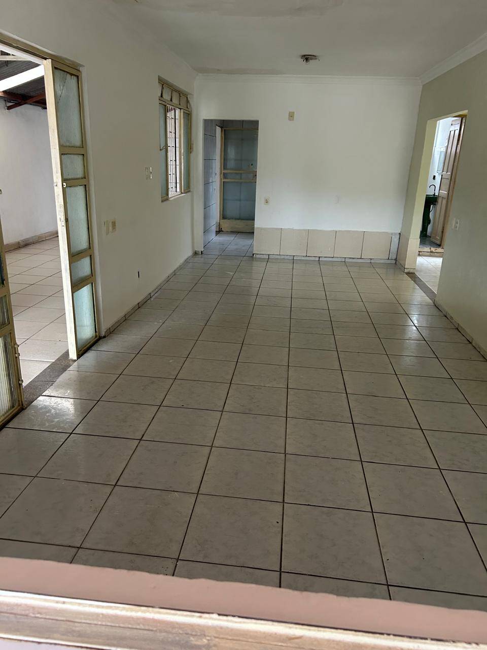 Casa à venda com 3 quartos, 150m² - Foto 7