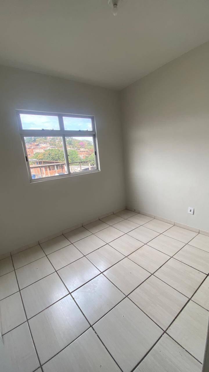 Apartamento para alugar com 2 quartos, 360m² - Foto 11