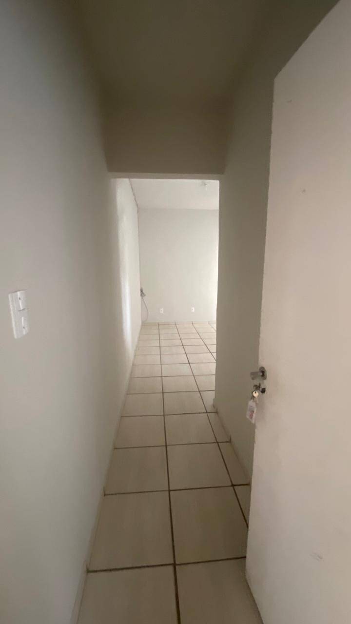 Apartamento para alugar com 2 quartos, 360m² - Foto 3