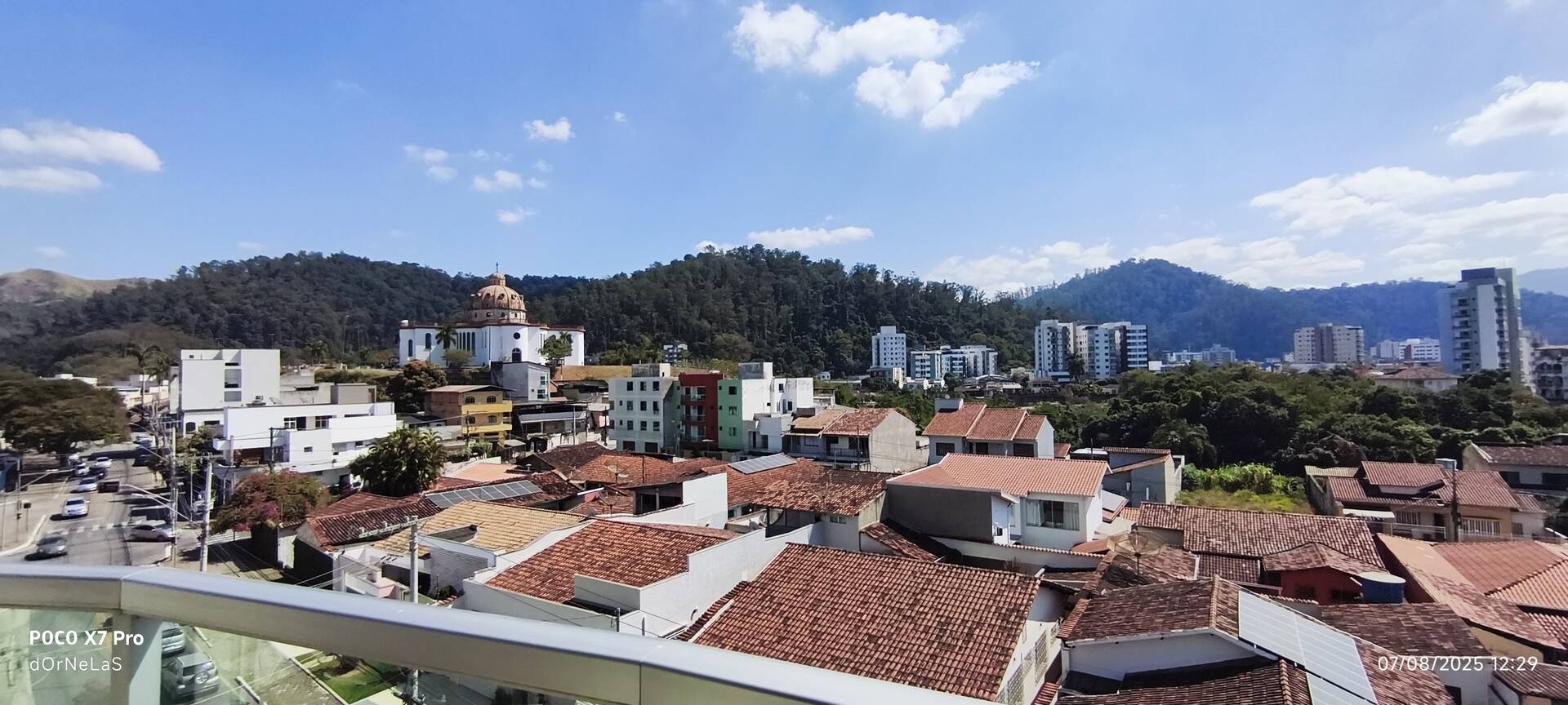 Apartamento à venda com 4 quartos, 237m² - Foto 1