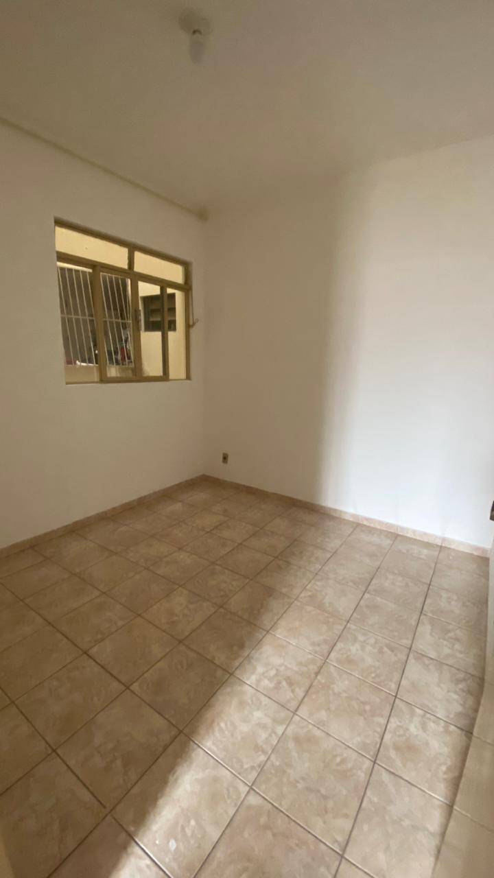 Apartamento para alugar com 3 quartos, 360m² - Foto 13