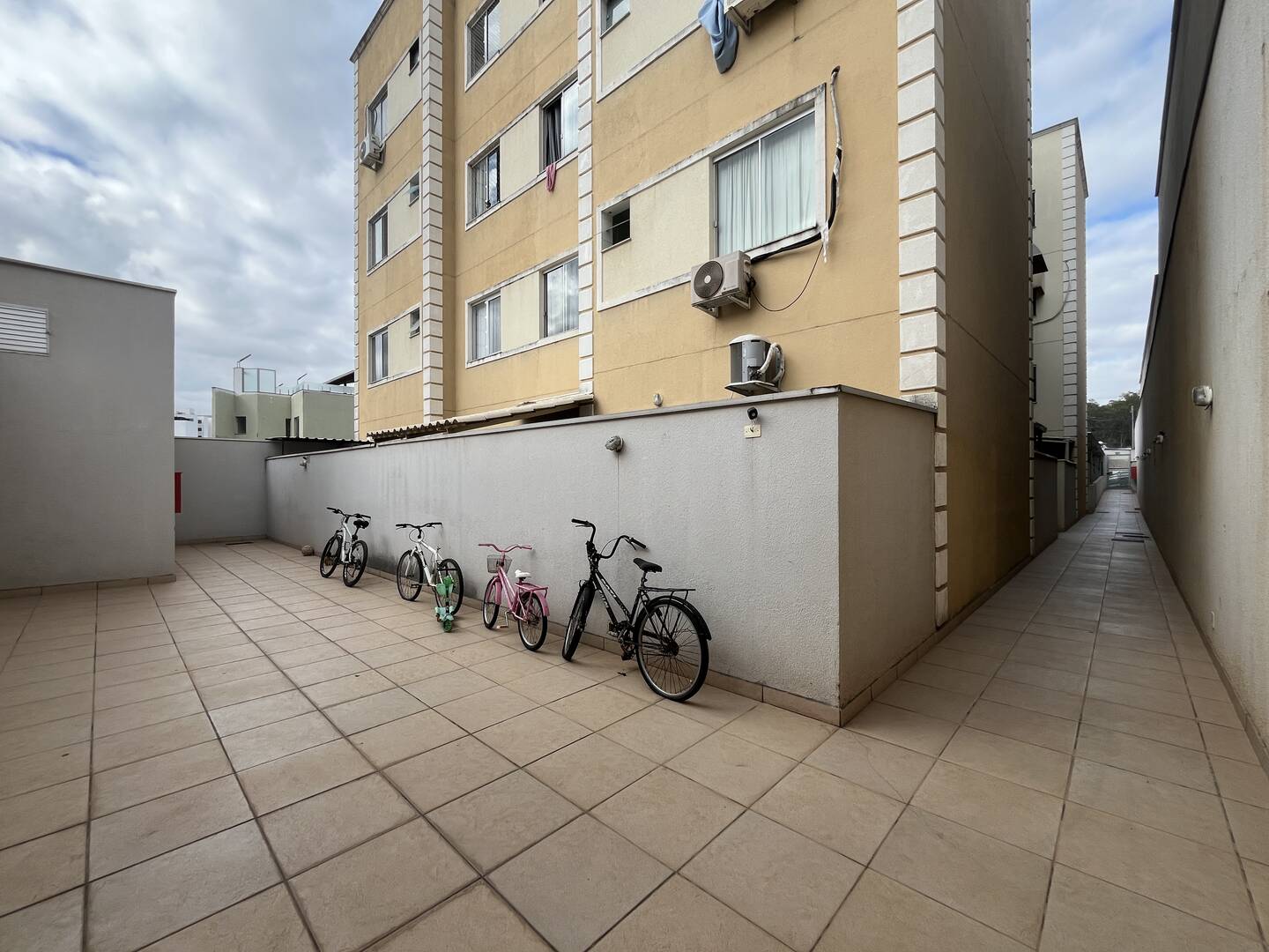 Apartamento para alugar com 3 quartos, 74m² - Foto 9
