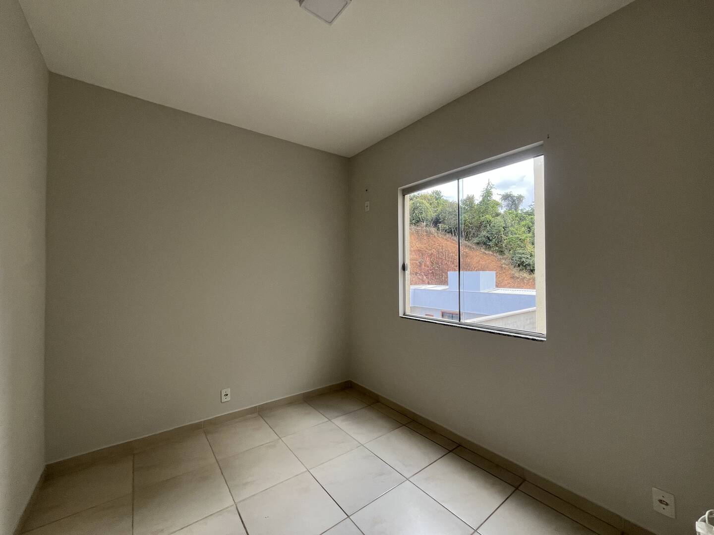 Apartamento para alugar com 3 quartos, 74m² - Foto 6