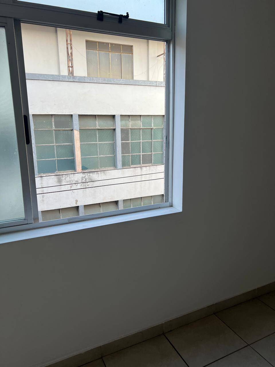 Apartamento à venda com 3 quartos - Foto 4