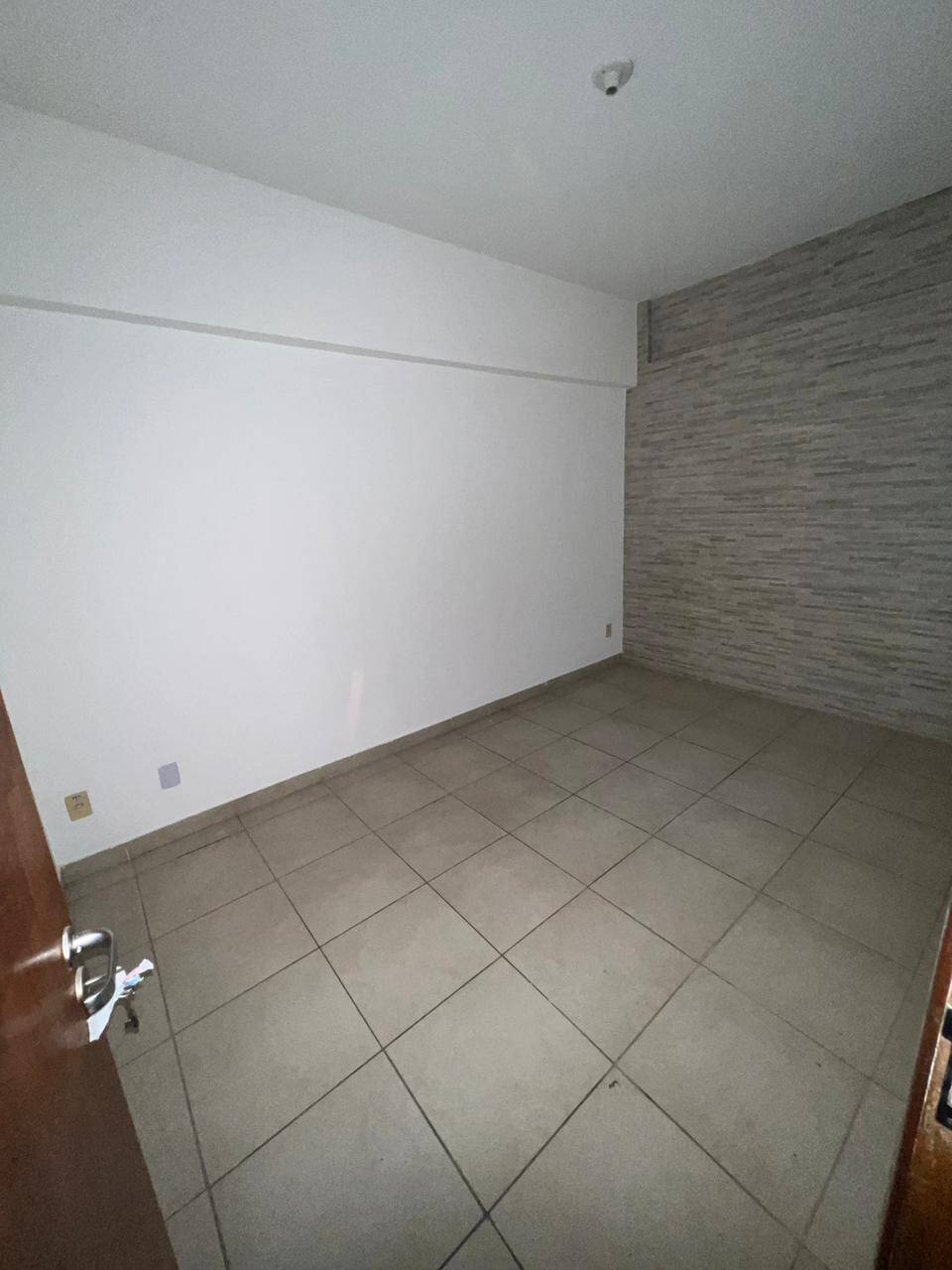Apartamento à venda com 3 quartos - Foto 11