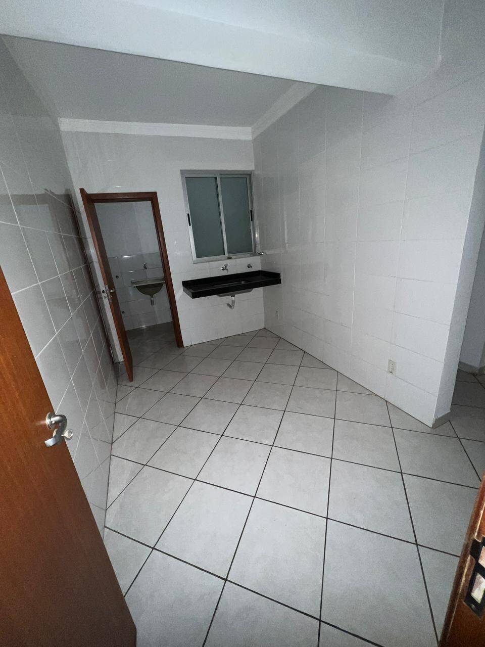 Apartamento à venda com 3 quartos - Foto 15