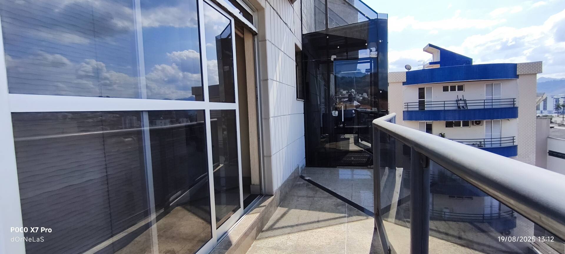 Cobertura à venda com 4 quartos, 360m² - Foto 4