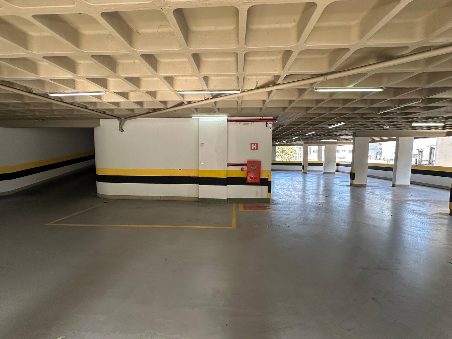 Apartamento à venda com 2 quartos, 73m² - Foto 7