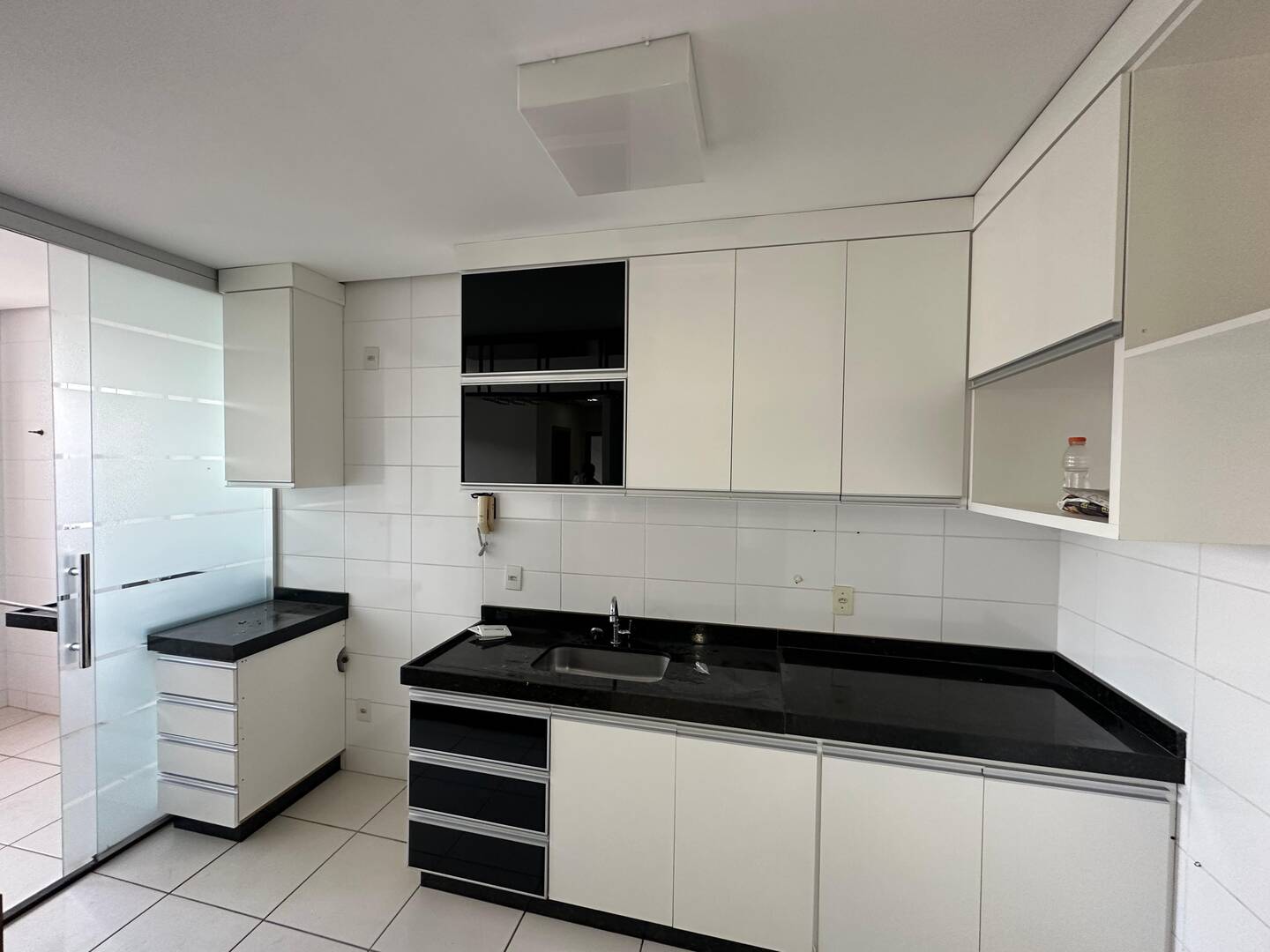 Apartamento à venda com 2 quartos, 73m² - Foto 9