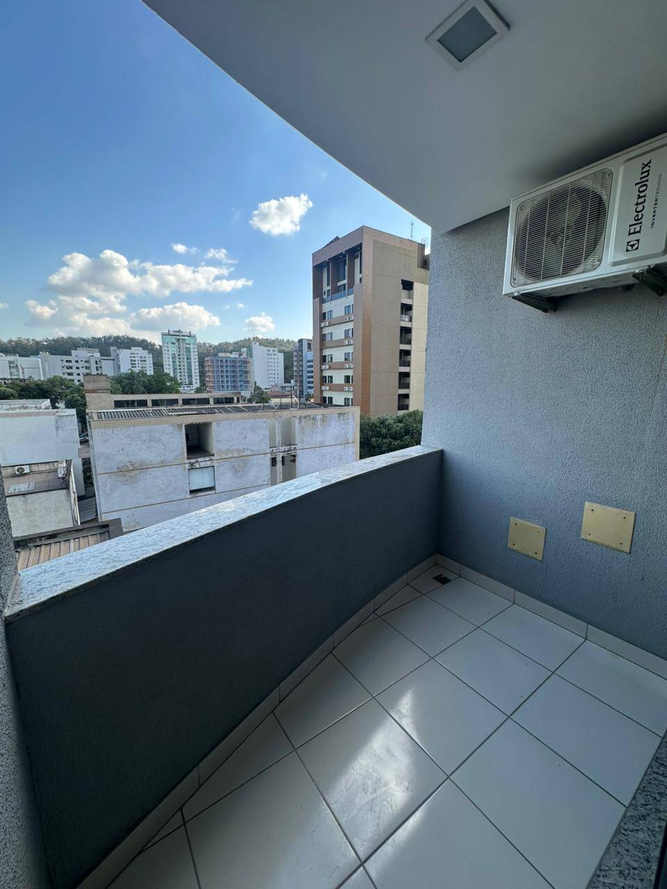Apartamento à venda com 2 quartos, 73m² - Foto 24