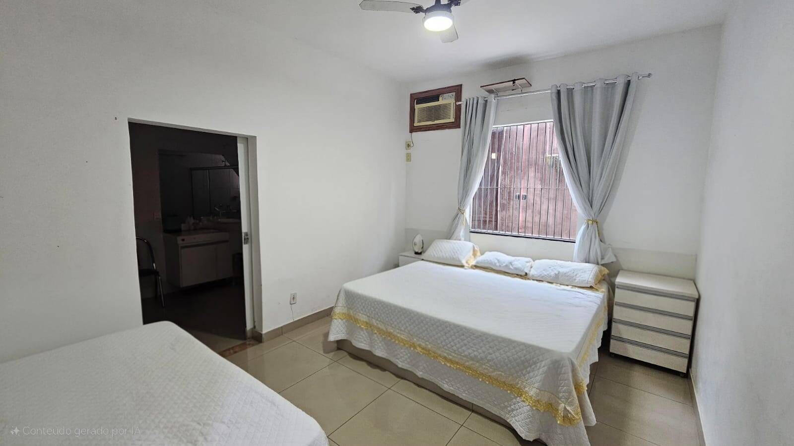 Casa à venda com 4 quartos, 224m² - Foto 5