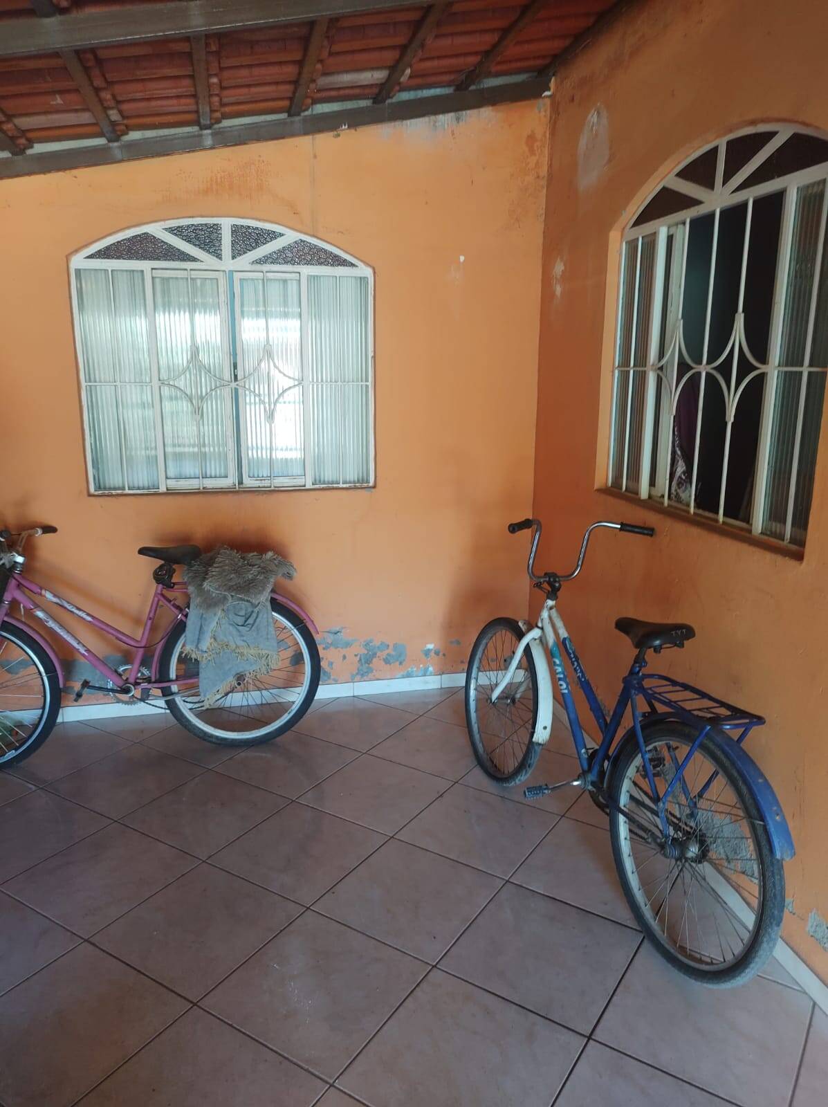 Casa à venda com 3 quartos, 120m² - Foto 4