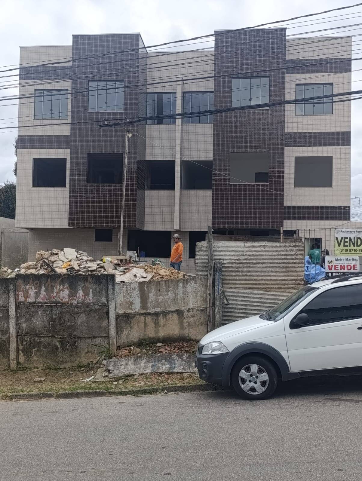 Apartamento à venda com 1 quarto - Foto 1