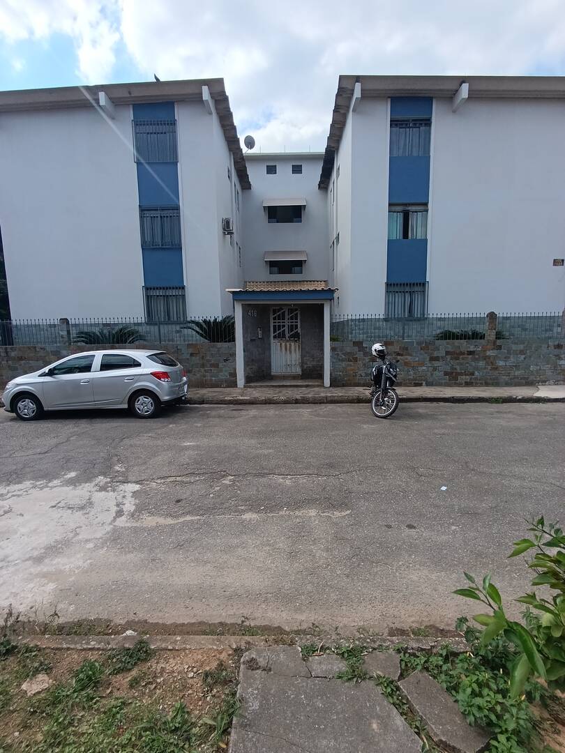 Apartamento à venda com 3 quartos - Foto 1
