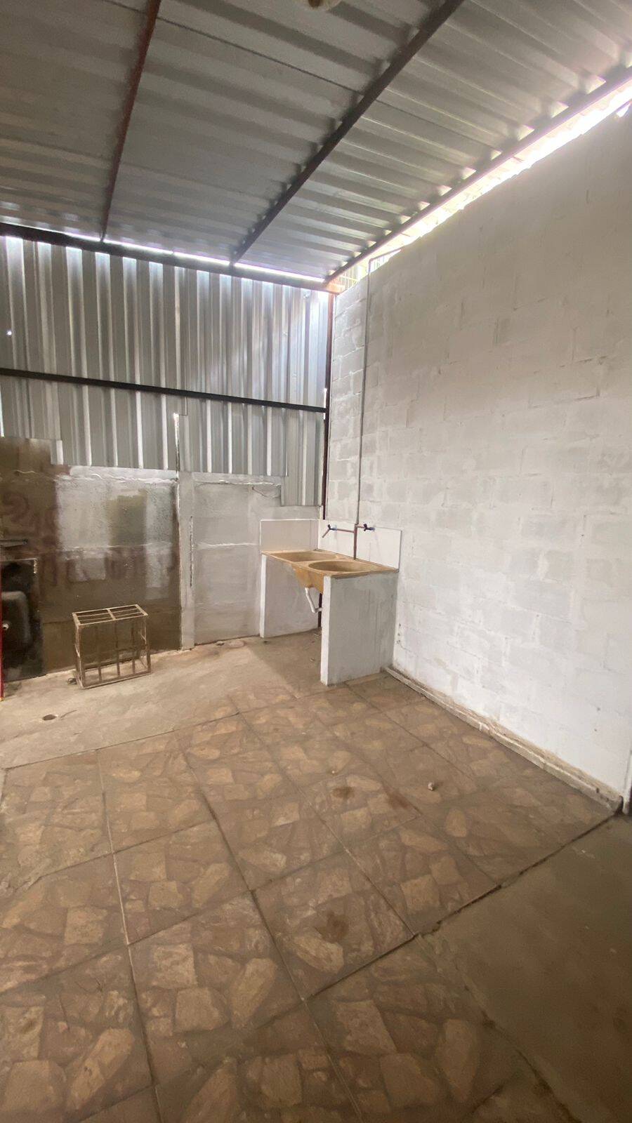 Depósito-Galpão, 270 m² - Foto 5