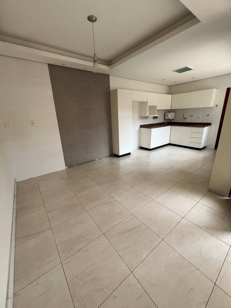 Casa, 4 quartos, 347 m² - Foto 10