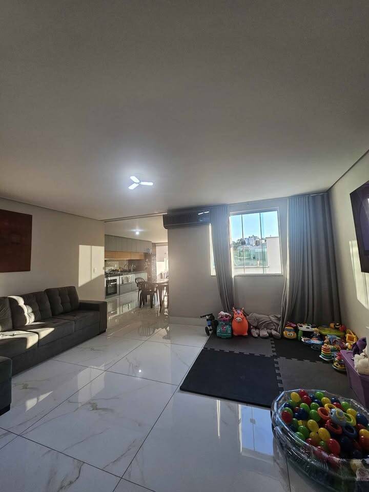 Casa, 3 quartos, 250 m² - Foto 4