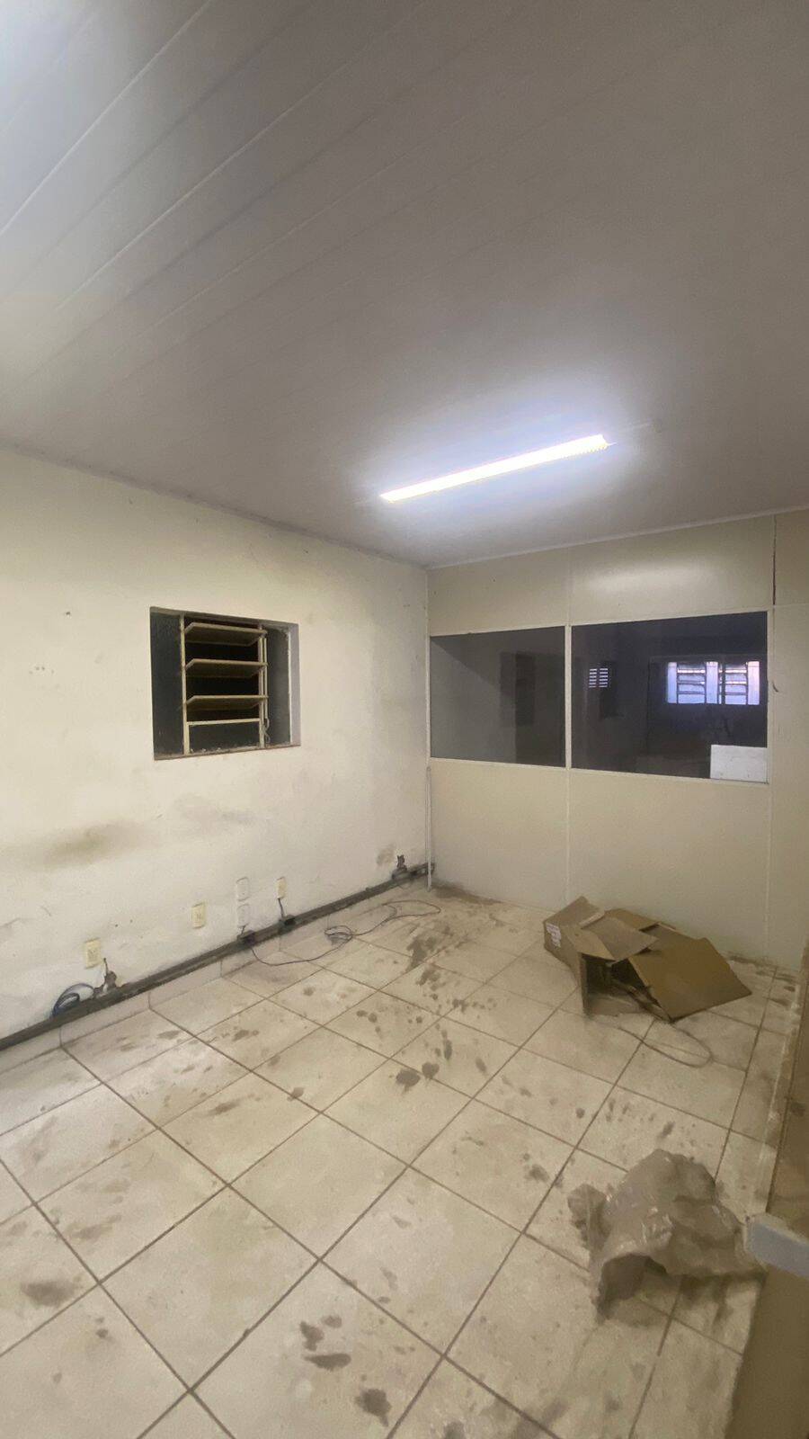 Sala-Conjunto, 700 m² - Foto 3