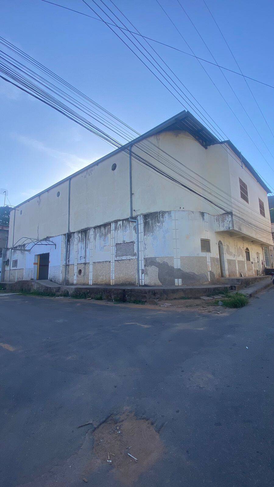 Sala-Conjunto, 700 m² - Foto 1