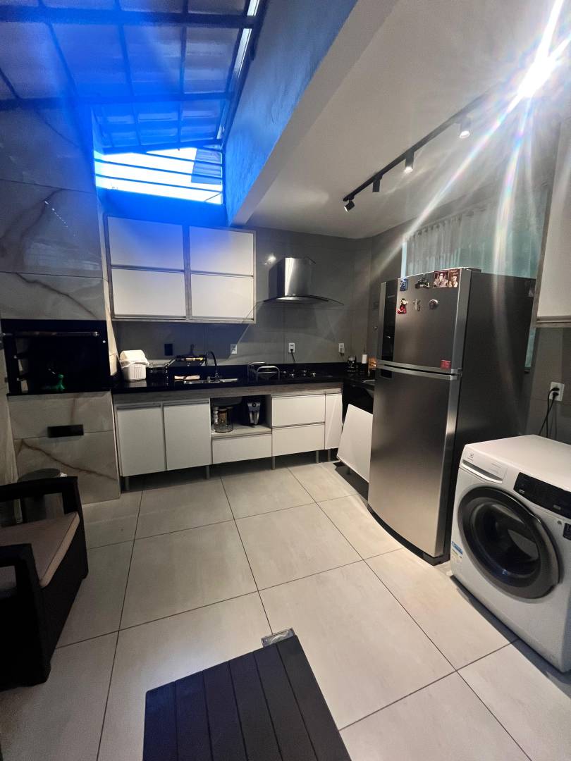 Apartamento, 2 quartos, 61 m² - Foto 2