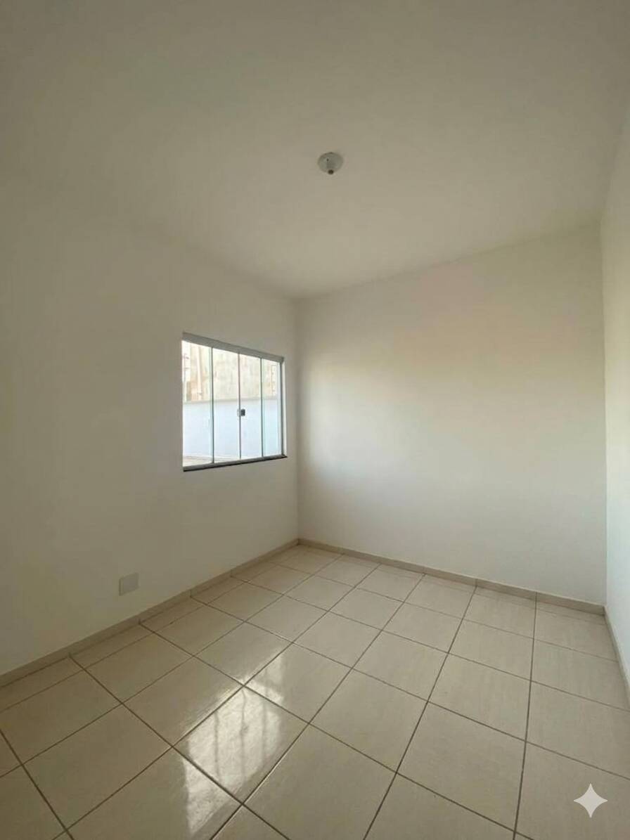 Casa nova para locação no bairro São Domingos