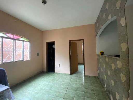 Casa à venda com 2 quartos, 360m² - Foto 7