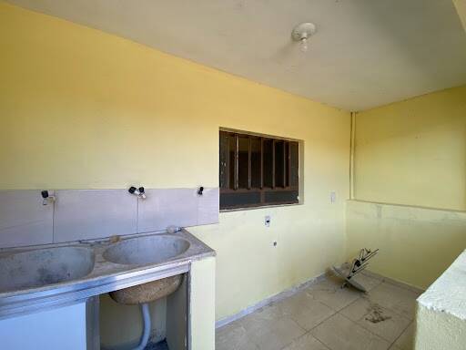 Casa à venda com 6 quartos, 204m² - Foto 16