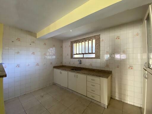Casa à venda com 6 quartos, 204m² - Foto 20