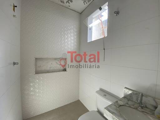 Casa à venda com 3 quartos, 360m² - Foto 3