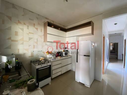 Casa à venda com 3 quartos, 360m² - Foto 10