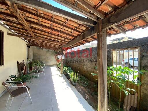 Casa à venda com 3 quartos, 360m² - Foto 11