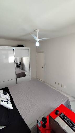 Apartamento à venda com 2 quartos, 85m² - Foto 2