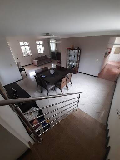 Casa à venda com 4 quartos, 325m² - Foto 12