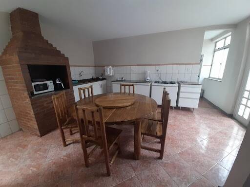 Casa à venda com 4 quartos, 325m² - Foto 17