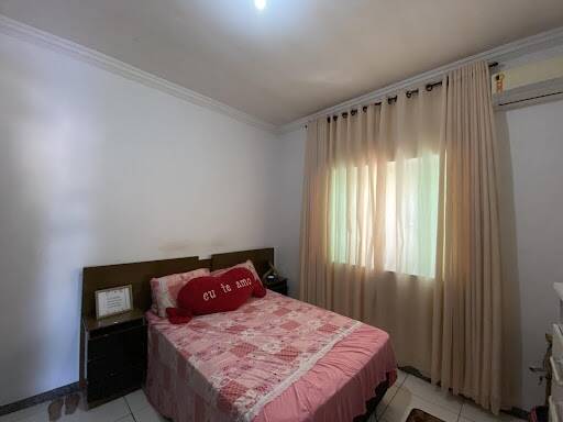 Casa à venda com 5 quartos, 300m² - Foto 13