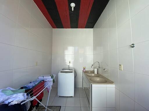 Casa à venda com 5 quartos, 300m² - Foto 15