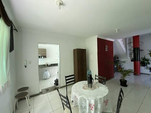Casa à venda com 5 quartos, 300m² - Foto 17