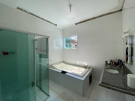 Casa à venda com 5 quartos, 300m² - Foto 18