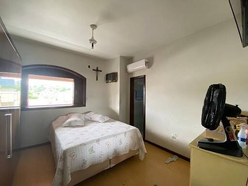 Casa à venda com 3 quartos, 129m² - Foto 4