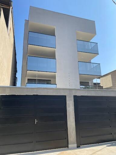 Apartamento à venda com 3 quartos, 100m² - Foto 2